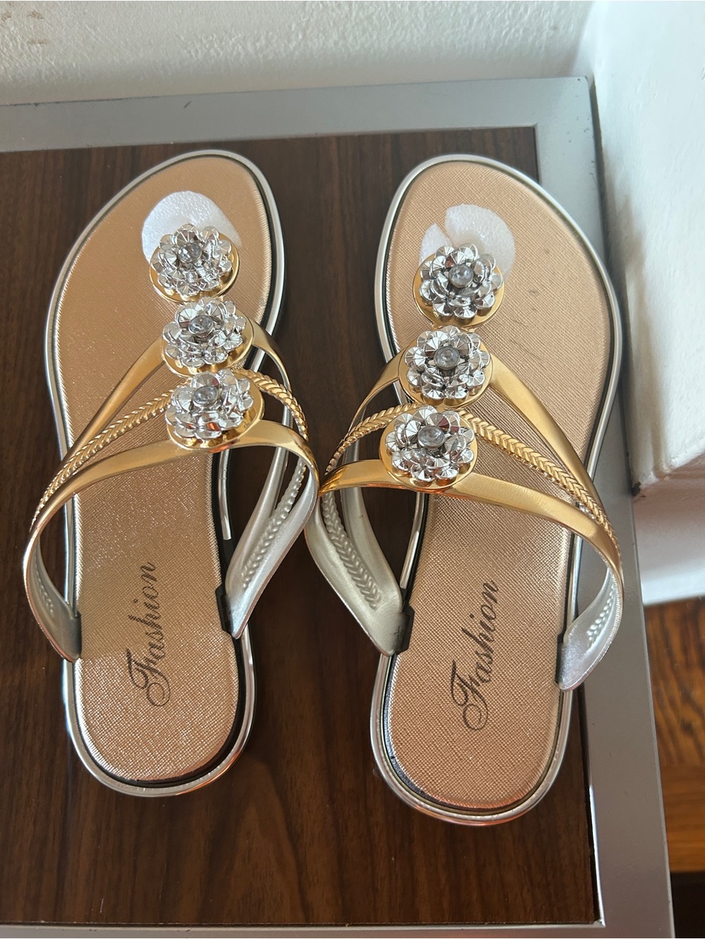Gold Floral Embellished Women's Sandals